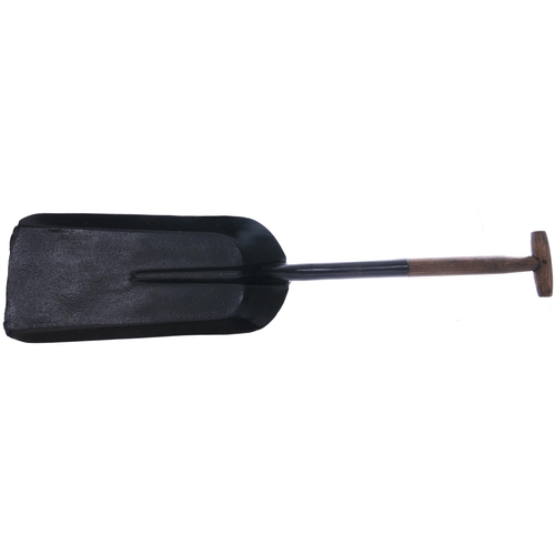 1100 - Fireman's shovel, E Lucus, BR(W), 1958 in steel shaft, overall length 41