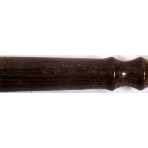 1160 - Police hardwood truncheon stamped 433 GER, good condition. (Dispatch by Mailboxes/Collect from Banbu... 