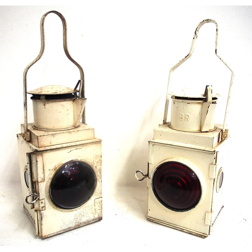 808 - British Railways tail lamps, BR(M) & BR (both embossed), both complete & good condition.(2) (Dispatc... 