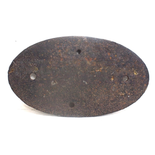 846 - Cast Iron wagon plate, Lincoln Wagon Co 13174. (Dispatch by Mailboxes/Collect from Banbury Depot)