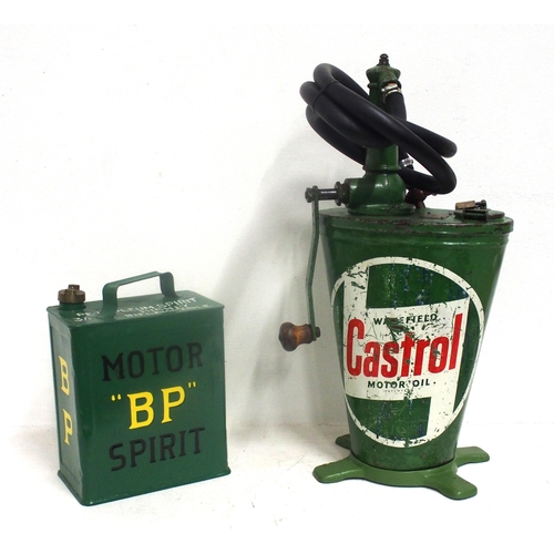 892 - Castrol Oil (Wakefield) forecourt portable oil dispenser, excellent condition with new replacement h... 