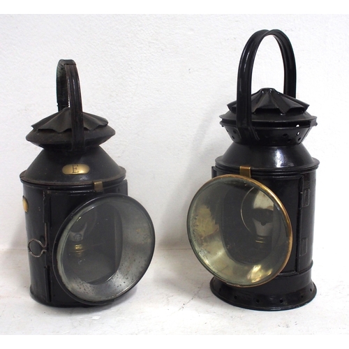 904 - London South Western Railway 3 aspect handlamp stamped 