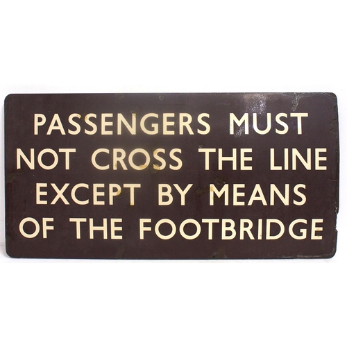 952 - British Railways (Western) enamel notice 