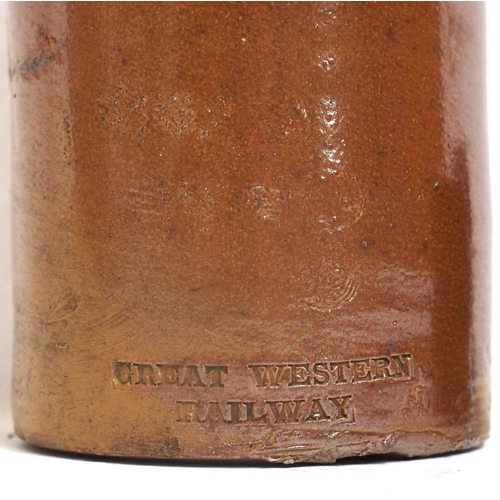 975 - Great Western Railway stoneware ink bottle 9