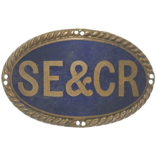 316 - A South Eastern and Chatham Railway Driver's cap badge, SE&CR, brass, blue enamel, designed to be se... 