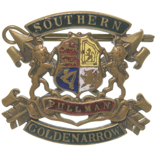 70 - A Southern Railway Pullman cap badge, GOLDEN ARROW, PULLMAN, brass, multicoloured enamel, 2¼