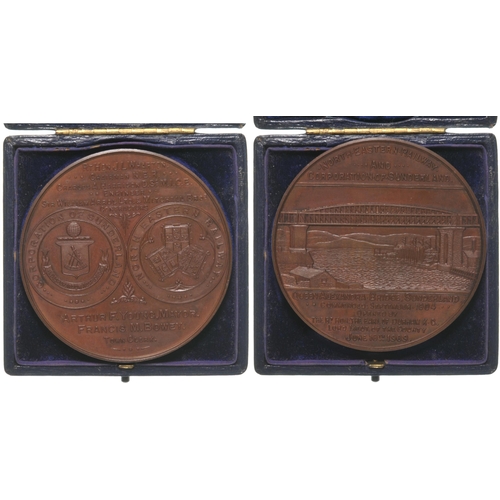 1105 - NER medallion, OPENING OF QUEEN ALEXANDRA BRIDGE SUNDERLAND 1909, depicts the bridge and coat of arm... 