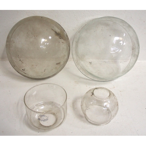 365 - Sugg/Rochester glass lamp globes - 9…