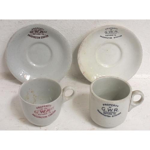 369 - GWR tea cups & saucers - early & later designs with 