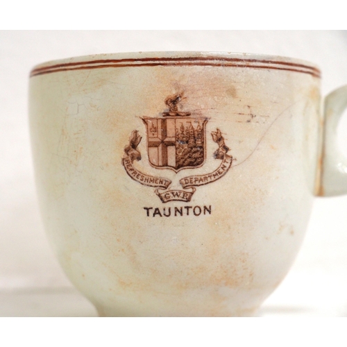 578 - GWR Refreshment Department (brown logo) teacup 