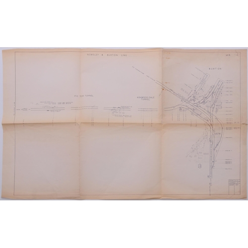 641 - Maps/plans, Rugby-Aylesbury OS, shows route and land for disposal, Buxton, LMR Traffic Organisation ... 