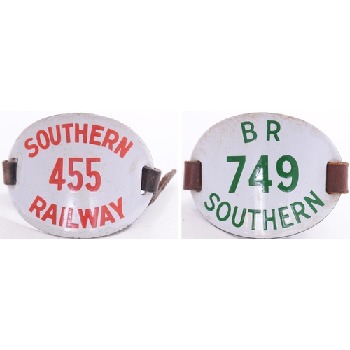 829 - Armbands, SOUTHERN RAILWAY, 455 + BR SOUTHERN, 749, enamel. (2)