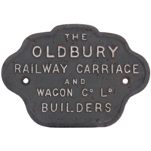 842 - Wagonplate, THE OLDBURY RAILWAY CARRIAGE & WAGON Co Ld, BUILDERS, cast iron, 8¾