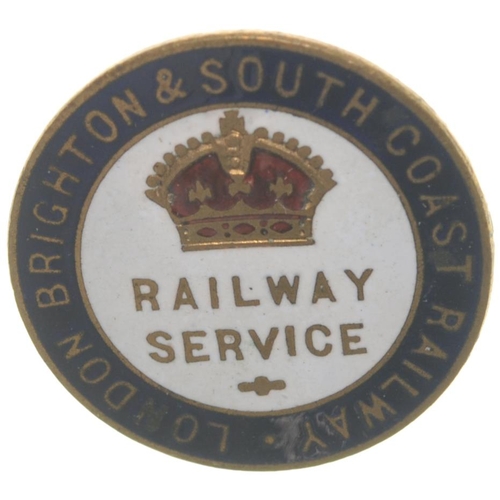 846 - First World War badge, LONDON BRIGHTON AND SOUTH COAST RAILWAY, RAILWAY SERVICE, by J A Wylie & Co, ... 