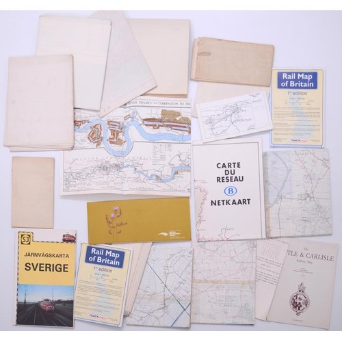 849 - Maps, Inland Waterways, OS, Sweden, Belgium, London Suburbs, Caledonian Canal, etc. (20)