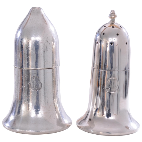 948 - GWR salt and pepper pots, by Elkington, the salt with roundel, the pepper, coat of arms. (2)