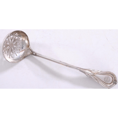 995 - Pierced ladle, ZETLAND HOTEL SALTBURN, N.E.R, silver plate, decorative, length 7