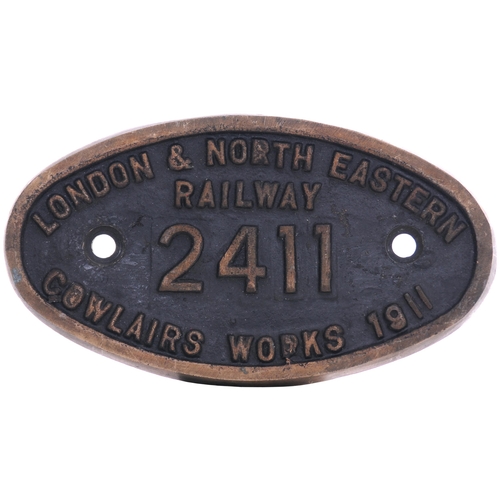 189 - A worksplate, LONDON & NORTH EASTERN RAILWAY, 2411, COWLAIRS 1911, from a North British Railway D29 ... 