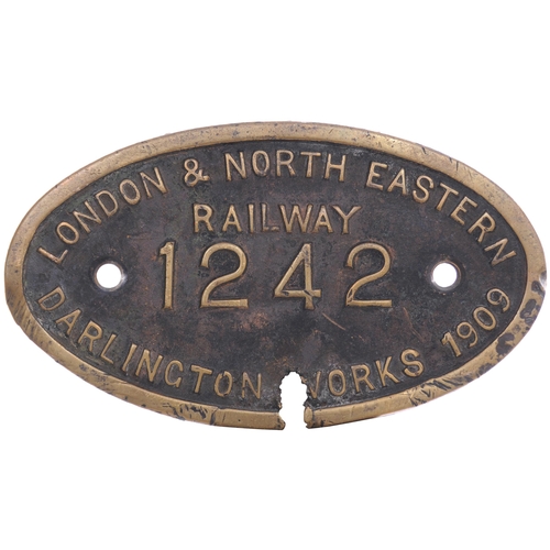 207 - A worksplate, LONDON & NORTH EASTERN RAILWAY, 1242, DARLINGTON, 1909, from a NER D21 Class 4-4-0 No ... 