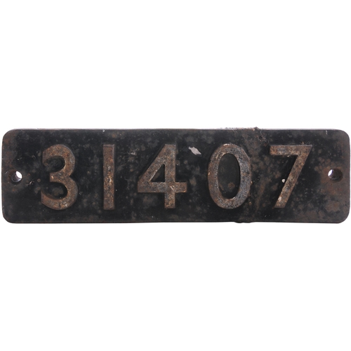 302 - A smokebox numberplate, 31407, from a (South Eastern & Chatham Railway) N Class 2-6-0 No 1407 assemb... 