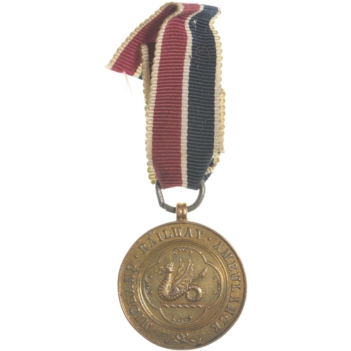 339 - A Midland Railway Ambulance gold medallion, H.P.Miles, Member of Committee 1922, hallmarked, 1