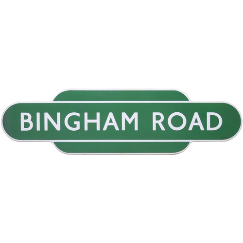 395 - A BR(S) totem sign, BINGHAM ROAD, (f/f), from the Elmers End to Selsdon route east of Croydon. Excel... 