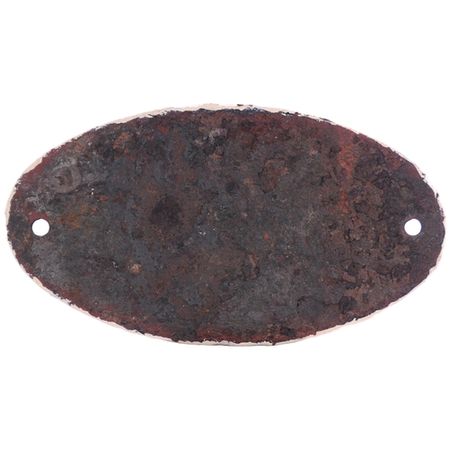 411 - A wagonplate, FOR REPAIRS ADVISE FRANCIS T WRIGHT LTD, NOTTINGHAM. Cast iron, 8¼