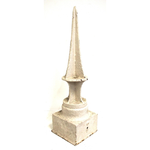 107 - Midland Rly C/I signal finial, 28