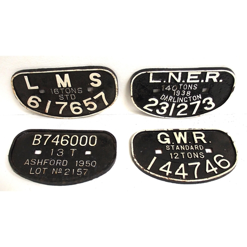 403 - D C.I wagonplates - LNER 140 TONS 1938 DARLINGTON 231273 (high tonnage re plated), LMS 16T 617657, G... 