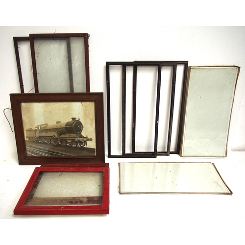 482 - Miscellaneous frames - LNER Bakelite carriage print frames x 3 (two with glass), two LMR carriage pr... 