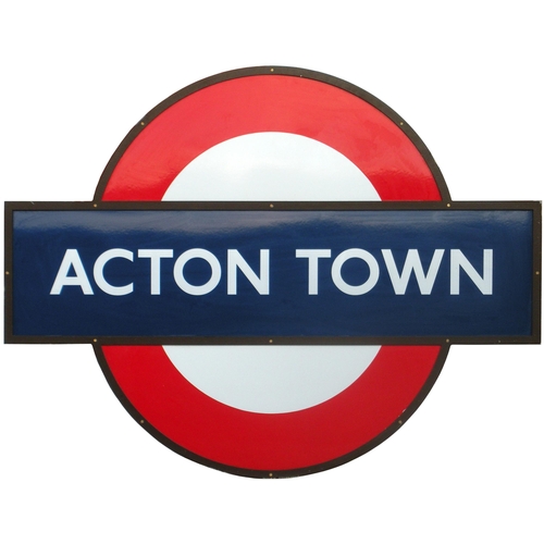 621 - LT station target, ACTON TOWN, 60