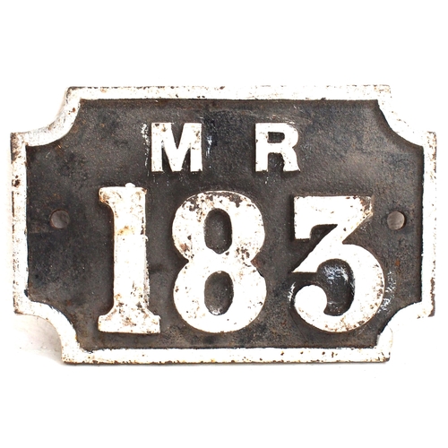 680 - Metropolitan Railway C/I bridge plate 