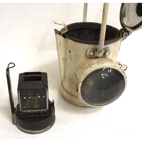 683 - BR(E) locomotive headlamp, complete & in very good condition. (B2) (Dispatch by Mailboxes/Collect fr... 