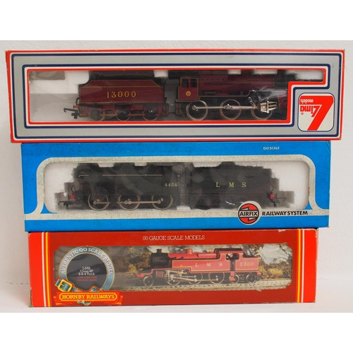 737 - Lima, Hornby & Airfix 00 gauge locomotives, all boxed not tested. (3) (D4) (Dispatch by Mailboxes/Co... 