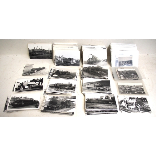 786 - Quantity (box) of black & white postcard & some larger format photographs covering most Regions, som... 