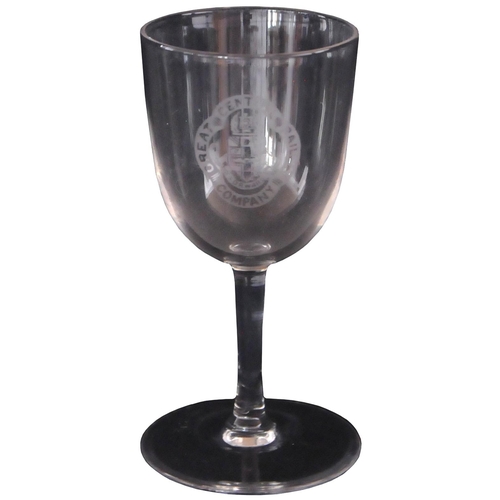 430 - A Great Central Railway liqueur glass, decorated with the company's full coat of arms, height 4¼