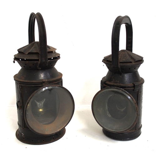 122 - S(E)R large 3 aspect handlamp, S(E)R small 4 aspect handlamp, both lamps complete & in good ex servi... 