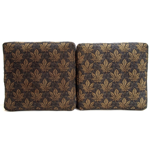 136 - GWR carriage cushions 48