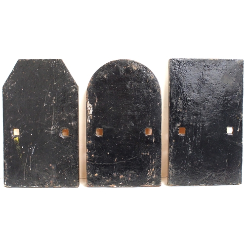 483 - North British Rly C/I milepost heads 