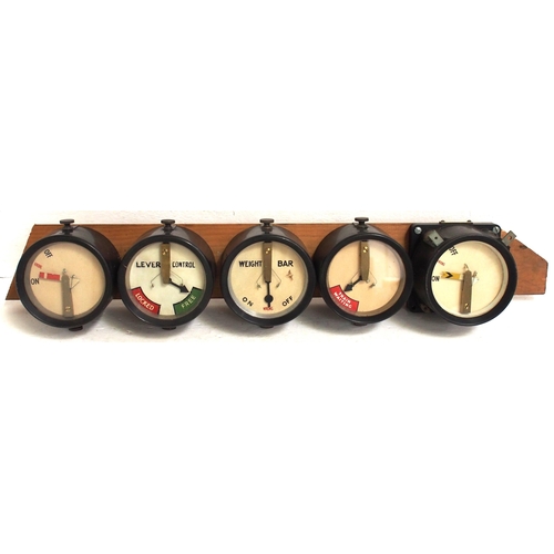 488 - BR(LMR) Bakelite cased repeaters/indicators, mostly arms/needles are free moving, at least two jamme... 