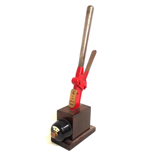 534 - GWR signal box lever top with clasp & brass lever plate 