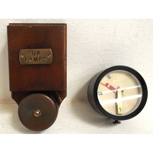 793 - GWR Gents signal box Lamp alarm bell nicely brass plated 