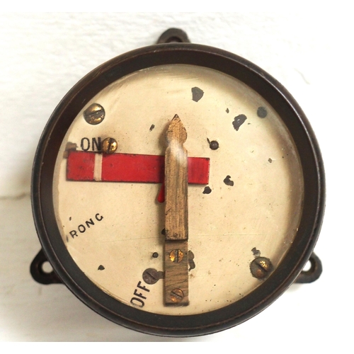 807 - GWR Tyers brass cased home signal repeater/indicator, pattern introduced between the wars, has usual... 