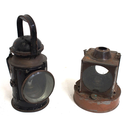 842 - GWR 3 aspect handlamp No 20798, one of the earlier Swindon stamped examples, complete & unrestored, ... 