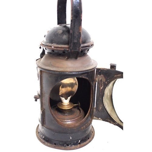 842 - GWR 3 aspect handlamp No 20798, one of the earlier Swindon stamped examples, complete & unrestored, ... 