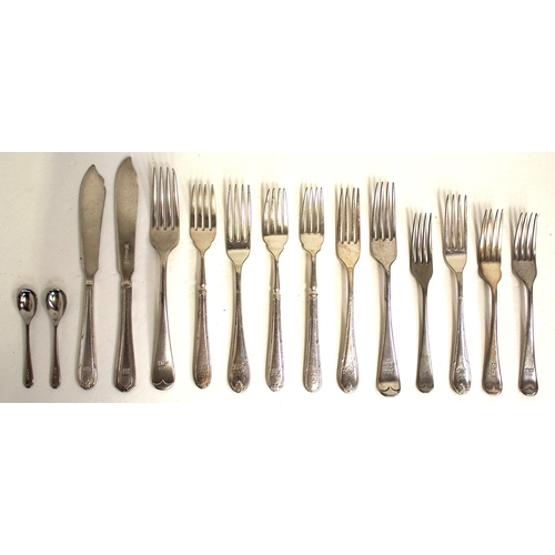 854 - Quantity of LMS HOTELS table cutlery & BTCS & BTHS small mustard/sauce spoons. (15) (D2X) (Dispatch ... 