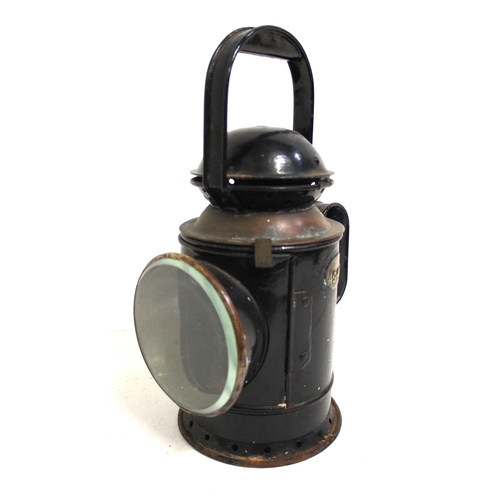 922 - GWR 3 aspect handlamp No 4945, complete but missing side catch top, ex service condition. (B1) (Disp... 