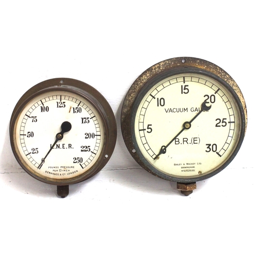 99 - LNER steam pressure gauge, BR(E) vacuum gauge, both ex service condition. (2) (A2) (Dispatch by Mail... 