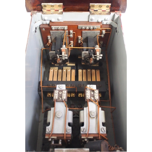 171 - A GWR Tyer's signal box ganger's occupation control instrument, two slide pattern, has replacement (... 