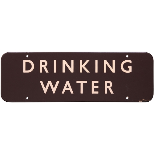 277 - A BR(W) doorplate, DRINKING WATER, (f/f), enamel, 18